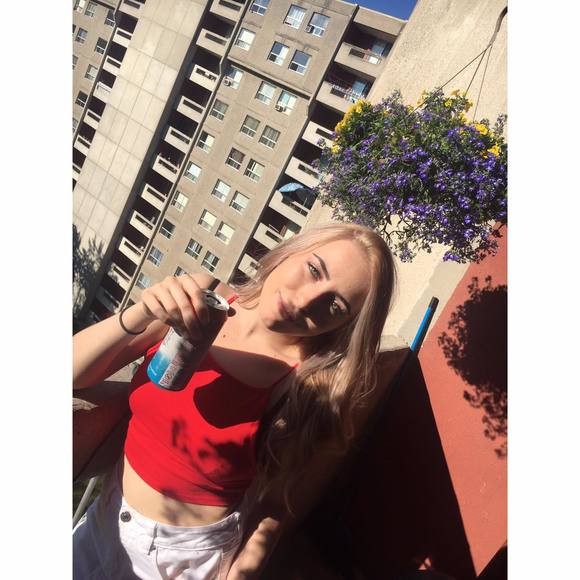 Meet your Posher, Allie - Picture 1 of 1